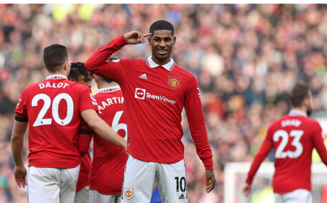 的边路进攻 的边路进攻