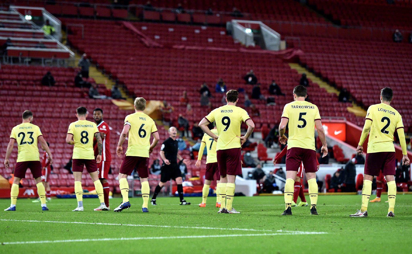 却因与球队 却因与球队